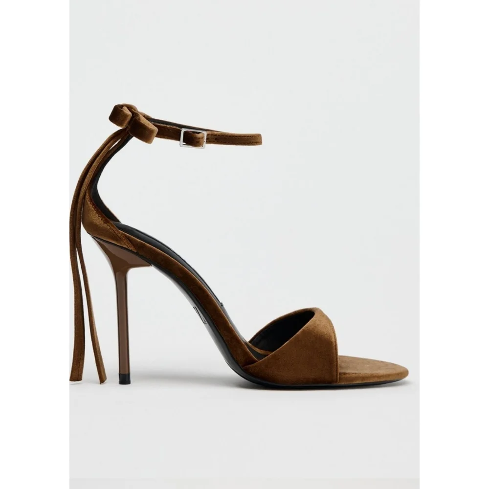 Zara Bow Velvet Effect Heeled Sandals size 8 & 9 - Picture 4 of 7